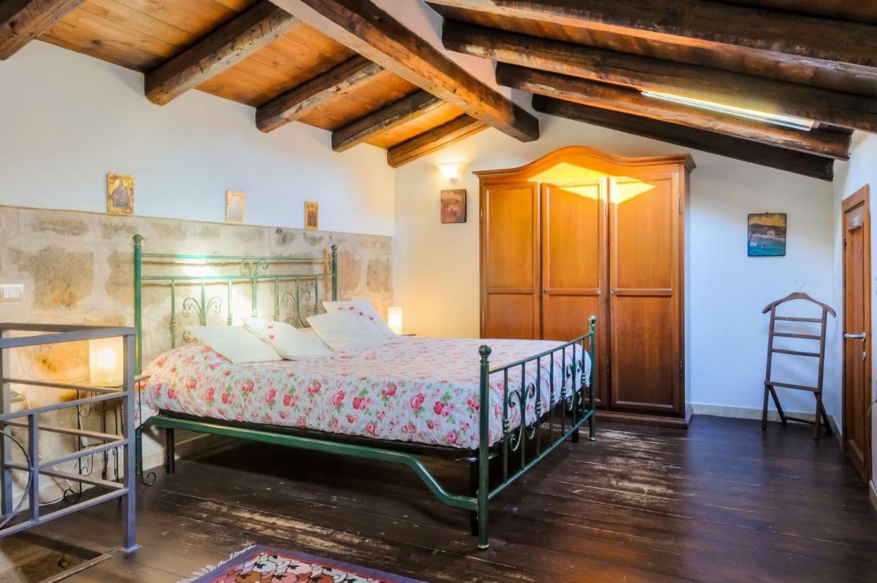 Alghero Old Town Apartment Steps To Sea And Scenic Ramparts Ngoại thất bức ảnh