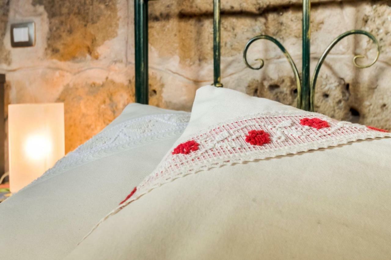 Alghero Old Town Apartment Steps To Sea And Scenic Ramparts Ngoại thất bức ảnh