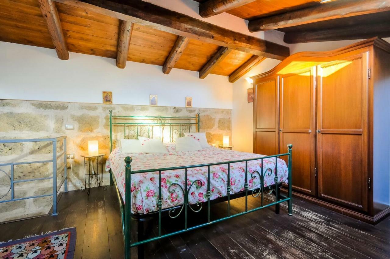 Alghero Old Town Apartment Steps To Sea And Scenic Ramparts Ngoại thất bức ảnh