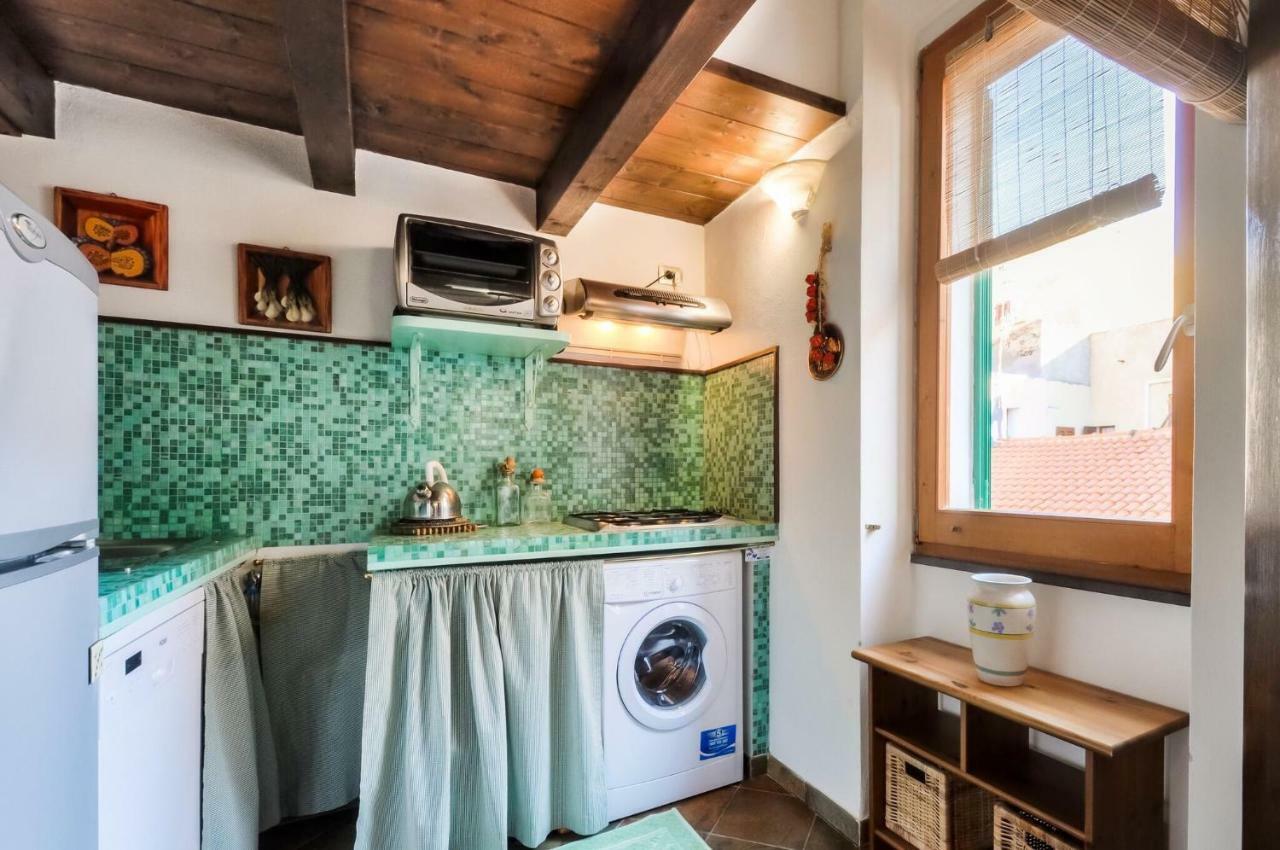 Alghero Old Town Apartment Steps To Sea And Scenic Ramparts Ngoại thất bức ảnh