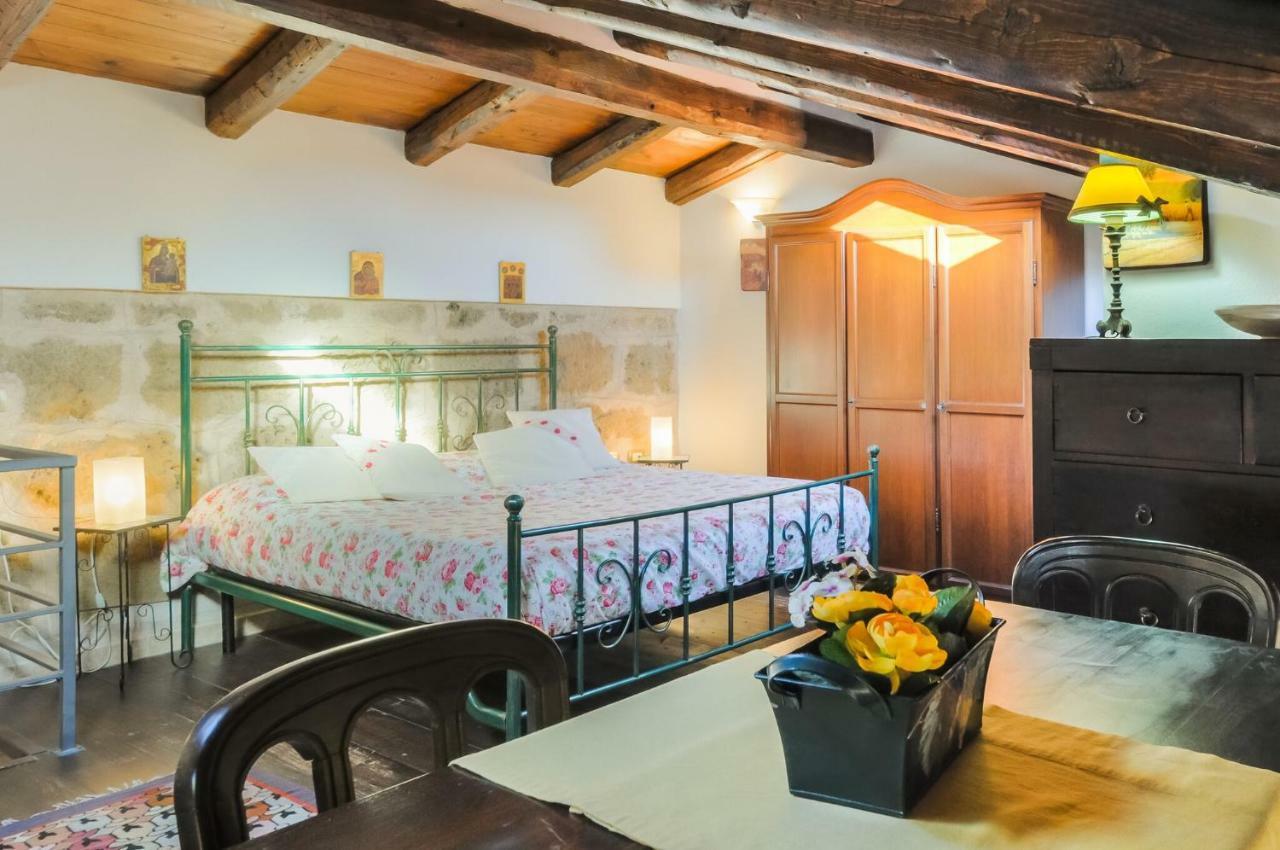 Alghero Old Town Apartment Steps To Sea And Scenic Ramparts Ngoại thất bức ảnh