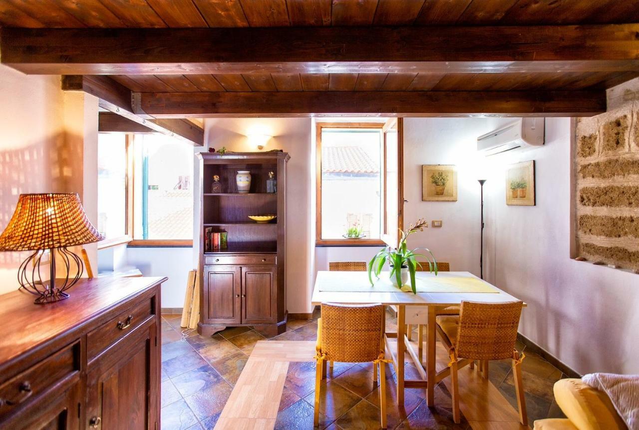 Alghero Old Town Apartment Steps To Sea And Scenic Ramparts Ngoại thất bức ảnh